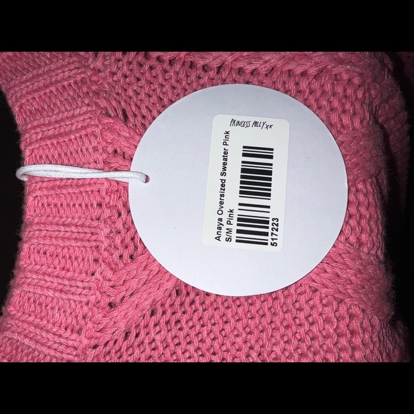 Princess Polly sweater doesn’t have tag anymore - Picture 5 of 5